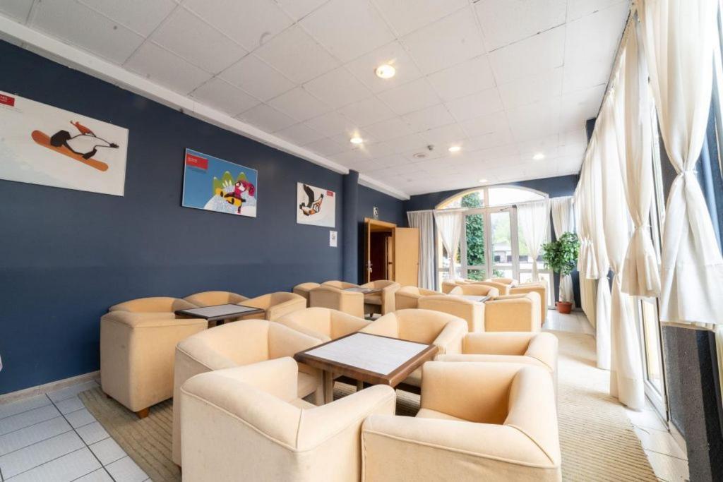 Hotel Les Terres LʼAldosa Eksteriør bilde