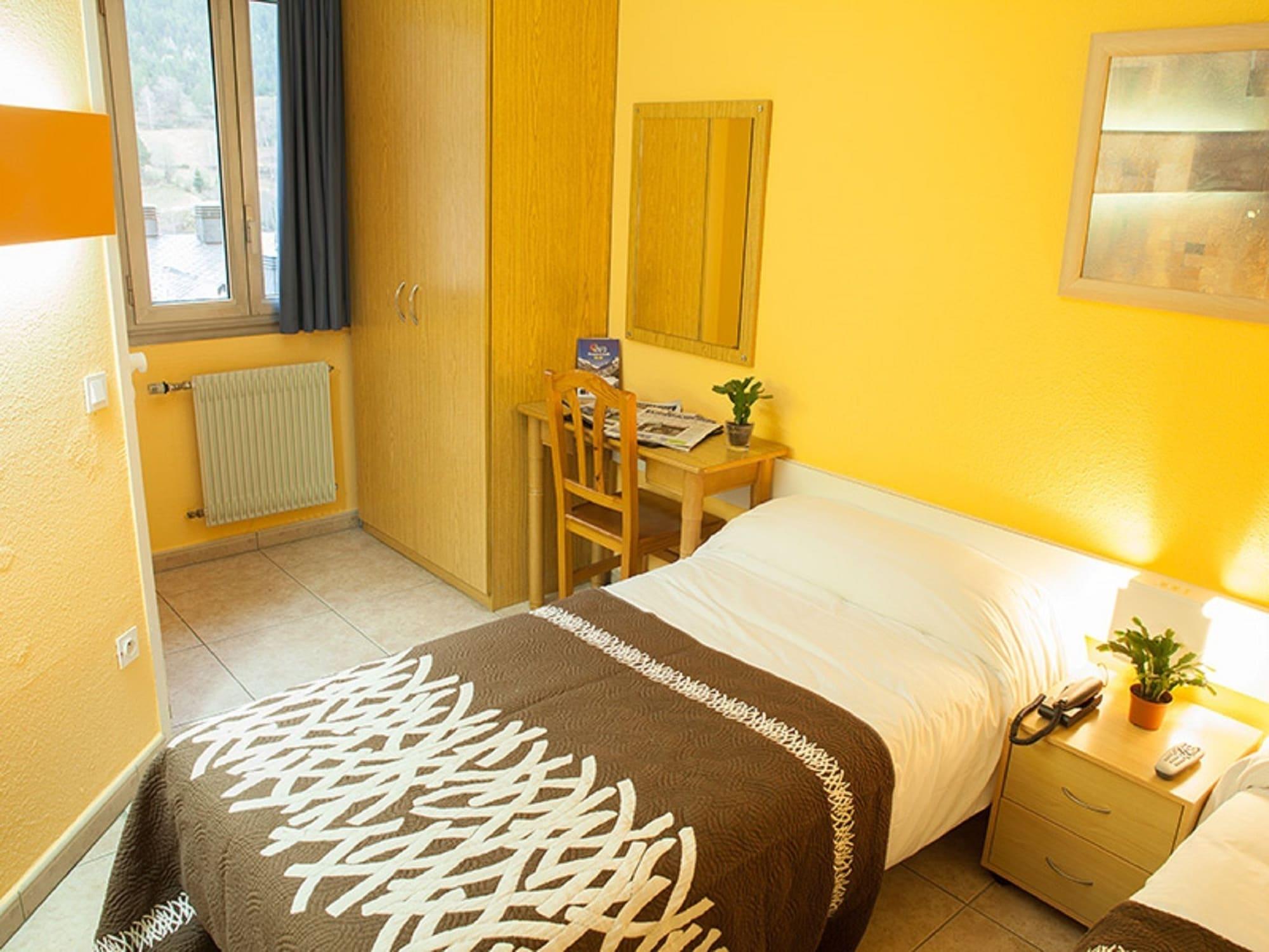 Hotel Les Terres LʼAldosa Eksteriør bilde